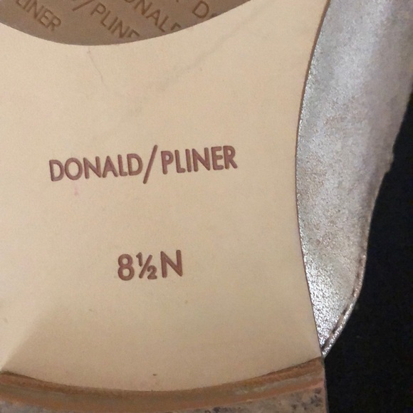 Donald Pliner Metallic Loafer Mules - Picture 10 of 11